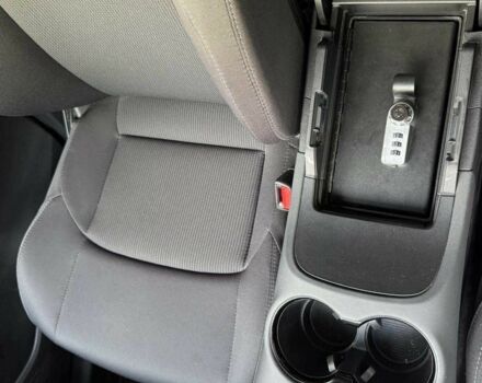 Белый Тойота Венза, объемом двигателя 0 л и пробегом 11 тыс. км за 22100 $, фото 12 на Automoto.ua