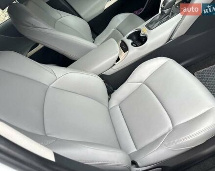 Белый Тойота Венза, объемом двигателя 2.49 л и пробегом 28 тыс. км за 34900 $, фото 21 на Automoto.ua