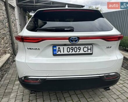 Белый Тойота Венза, объемом двигателя 2.49 л и пробегом 28 тыс. км за 34900 $, фото 4 на Automoto.ua