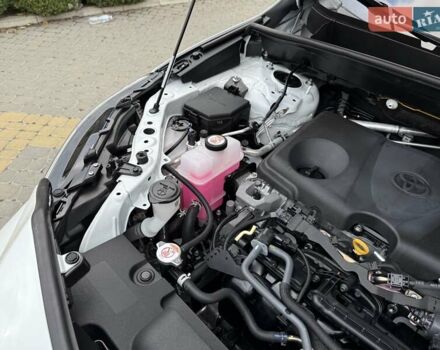 Белый Тойота Венза, объемом двигателя 2.49 л и пробегом 9 тыс. км за 36800 $, фото 50 на Automoto.ua