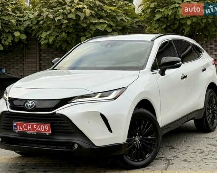 Белый Тойота Венза, объемом двигателя 2.49 л и пробегом 9 тыс. км за 36800 $, фото 1 на Automoto.ua