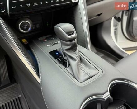 Белый Тойота Венза, объемом двигателя 2.49 л и пробегом 9 тыс. км за 36800 $, фото 31 на Automoto.ua