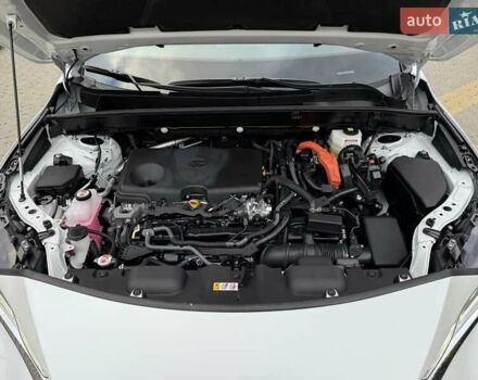 Белый Тойота Венза, объемом двигателя 2.49 л и пробегом 9 тыс. км за 36800 $, фото 47 на Automoto.ua