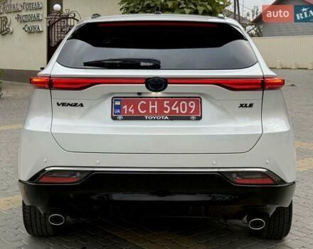 Белый Тойота Венза, объемом двигателя 2.49 л и пробегом 9 тыс. км за 36800 $, фото 6 на Automoto.ua
