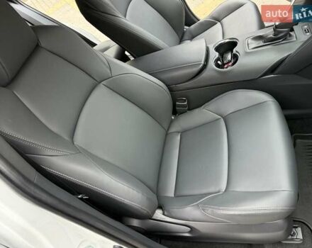 Белый Тойота Венза, объемом двигателя 2.49 л и пробегом 9 тыс. км за 36800 $, фото 27 на Automoto.ua