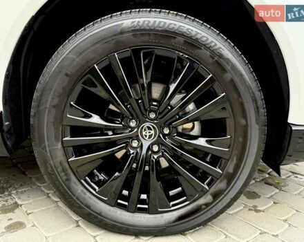 Белый Тойота Венза, объемом двигателя 2.49 л и пробегом 9 тыс. км за 36800 $, фото 10 на Automoto.ua