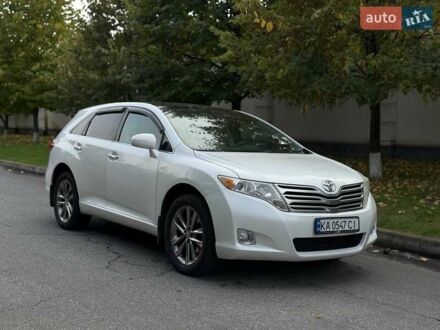 Білий Тойота Венза, об'ємом двигуна 2.7 л та пробігом 300 тис. км за 13900 $, фото 1 на Automoto.ua