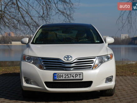 Тойота Венза 2010 у Києві на Automoto.ua Білий Тойота Венза, об'ємом двигуна 2.7 л та пробігом 186 тис. км за 12750 $, фото 1 на Automoto.ua