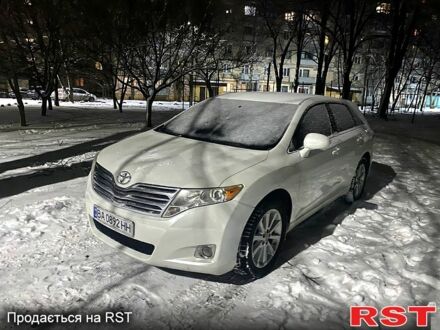 Білий Тойота Венза, об'ємом двигуна 2.7 л та пробігом 180 тис. км за 12500 $, фото 1 на Automoto.ua