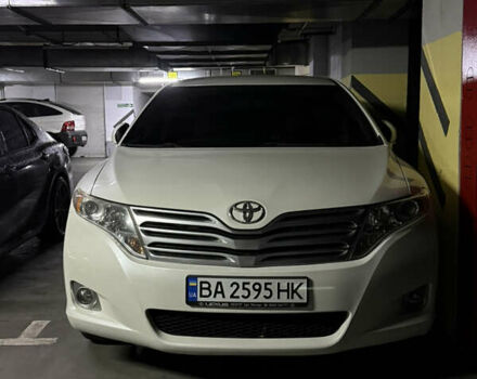 Белый Тойота Венза, объемом двигателя 2.7 л и пробегом 190 тыс. км за 12850 $, фото 1 на Automoto.ua