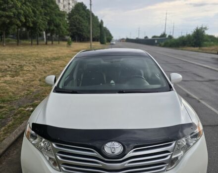 Белый Тойота Венза, объемом двигателя 2.7 л и пробегом 240 тыс. км за 308 $, фото 1 на Automoto.ua