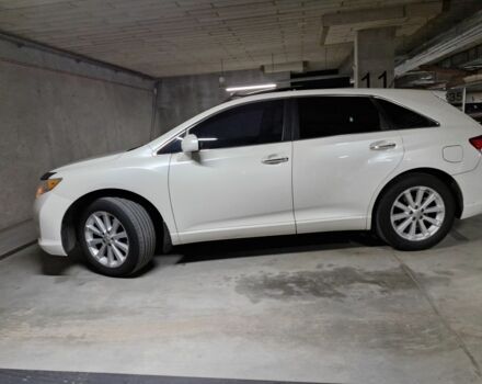 Білий Тойота Венза, об'ємом двигуна 2.7 л та пробігом 186 тис. км за 12817 $, фото 1 на Automoto.ua