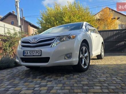 Белый Тойота Венза, объемом двигателя 3.5 л и пробегом 167 тыс. км за 16500 $, фото 1 на Automoto.ua