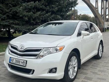 Тойота Венза 2012 в Днепре (Днепропетровске) на Automoto.ua Белый Тойота Венза, объемом двигателя 2.67 л и пробегом 180 тыс. км за 15500 $, фото 1 на Automoto.ua