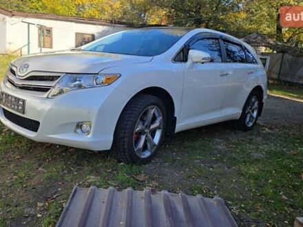 Тойота Венза 2012 в Киеве на Automoto.ua Белый Тойота Венза, объемом двигателя 3.5 л и пробегом 169 тыс. км за 17000 $, фото 1 на Automoto.ua