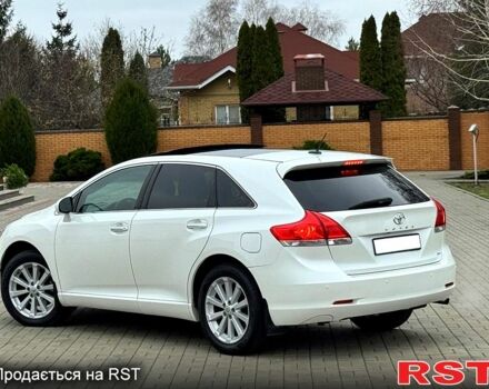 Білий Тойота Венза, об'ємом двигуна 2.7 л та пробігом 103 тис. км за 16500 $, фото 1 на Automoto.ua