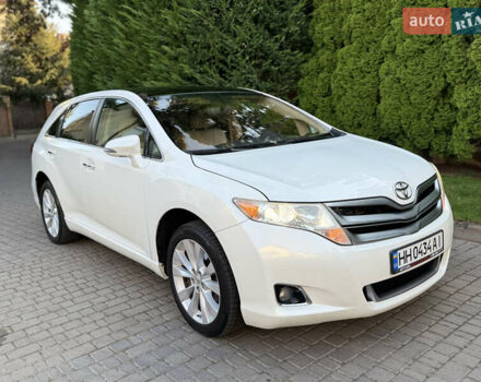 Белый Тойота Венза, объемом двигателя 2.7 л и пробегом 130 тыс. км за 12500 $, фото 1 на Automoto.ua