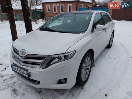 Тойота Венза 2013 в Харькове на Automoto.ua Белый Тойота Венза, объемом двигателя 2.67 л и пробегом 119 тыс. км за 17900 $, фото 1 на Automoto.ua