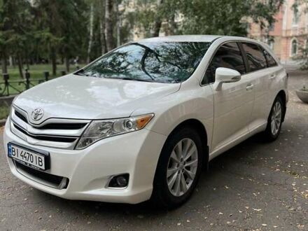 Белый Тойота Венза, объемом двигателя 2.67 л и пробегом 151 тыс. км за 13898 $, фото 1 на Automoto.ua