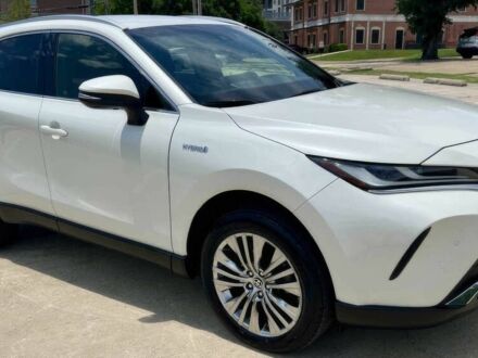 Белый Тойота Венза, объемом двигателя 2.5 л и пробегом 19 тыс. км за 12400 $, фото 1 на Automoto.ua