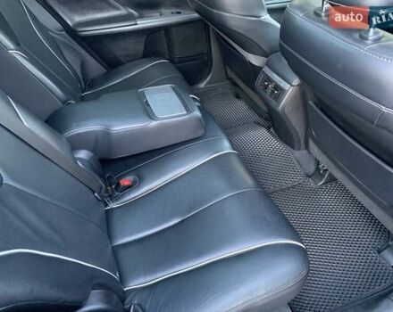 Бежевый Тойота Венза, объемом двигателя 2.7 л и пробегом 180 тыс. км за 15700 $, фото 30 на Automoto.ua