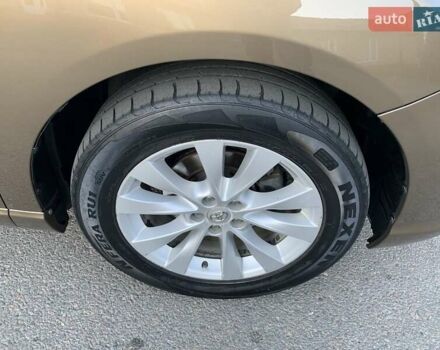 Бежевый Тойота Венза, объемом двигателя 2.7 л и пробегом 180 тыс. км за 15700 $, фото 11 на Automoto.ua