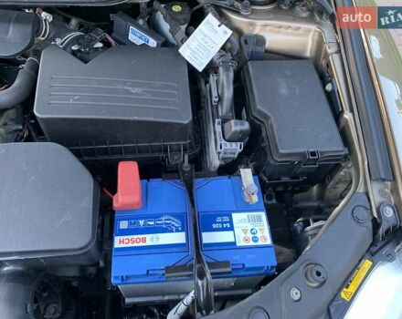 Бежевый Тойота Венза, объемом двигателя 2.7 л и пробегом 180 тыс. км за 15700 $, фото 38 на Automoto.ua