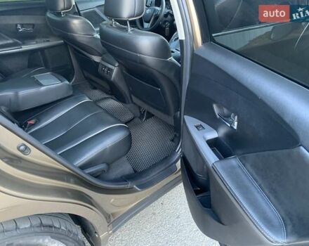 Бежевый Тойота Венза, объемом двигателя 2.7 л и пробегом 180 тыс. км за 15700 $, фото 28 на Automoto.ua