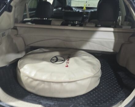 Чорний Тойота Венза, об'ємом двигуна 2.7 л та пробігом 205 тис. км за 12000 $, фото 8 на Automoto.ua