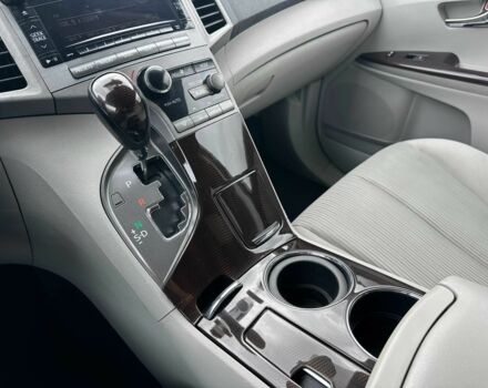 Чорний Тойота Венза, об'ємом двигуна 2.7 л та пробігом 267 тис. км за 11300 $, фото 13 на Automoto.ua