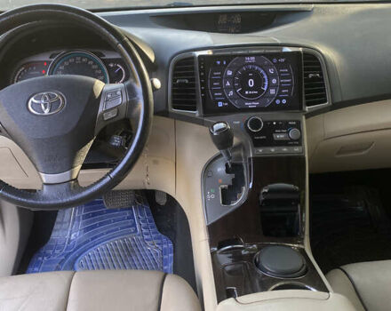 Чорний Тойота Венза, об'ємом двигуна 2.7 л та пробігом 250 тис. км за 14500 $, фото 14 на Automoto.ua