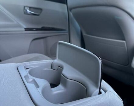 Черный Тойота Венза, объемом двигателя 2.7 л и пробегом 249 тыс. км за 12800 $, фото 23 на Automoto.ua