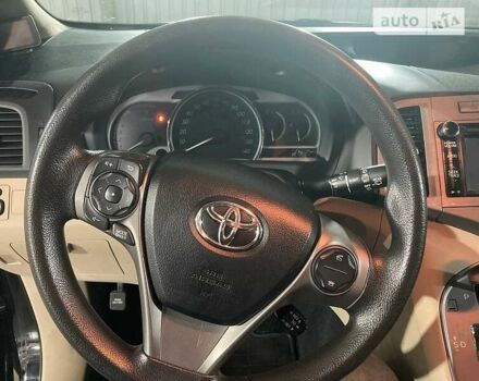 Черный Тойота Венза, объемом двигателя 2.7 л и пробегом 204 тыс. км за 12499 $, фото 6 на Automoto.ua