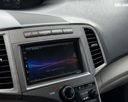 Чорний Тойота Венза, об'ємом двигуна 2.7 л та пробігом 155 тис. км за 14480 $, фото 13 на Automoto.ua