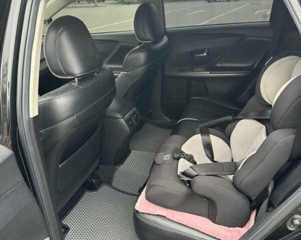 Черный Тойота Венза, объемом двигателя 2.67 л и пробегом 107 тыс. км за 18900 $, фото 4 на Automoto.ua