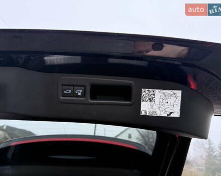 Черный Тойота Венза, объемом двигателя 2.49 л и пробегом 51 тыс. км за 31250 $, фото 13 на Automoto.ua