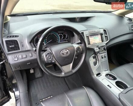 Черный Тойота Венза, объемом двигателя 3.5 л и пробегом 61 тыс. км за 12800 $, фото 1 на Automoto.ua