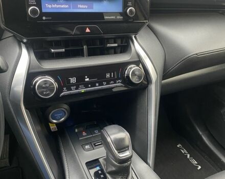 Фіолетовий Тойота Венза, об'ємом двигуна 2.5 л та пробігом 88 тис. км за 26450 $, фото 6 на Automoto.ua