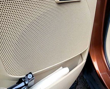 Коричневый Тойота Венза, объемом двигателя 3.5 л и пробегом 300 тыс. км за 14500 $, фото 9 на Automoto.ua