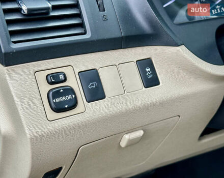 Коричневый Тойота Венза, объемом двигателя 2.7 л и пробегом 223 тыс. км за 13800 $, фото 27 на Automoto.ua