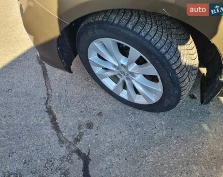 Коричневый Тойота Венза, объемом двигателя 2.7 л и пробегом 254 тыс. км за 15400 $, фото 17 на Automoto.ua