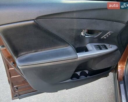 Коричневый Тойота Венза, объемом двигателя 2.7 л и пробегом 154 тыс. км за 18000 $, фото 12 на Automoto.ua