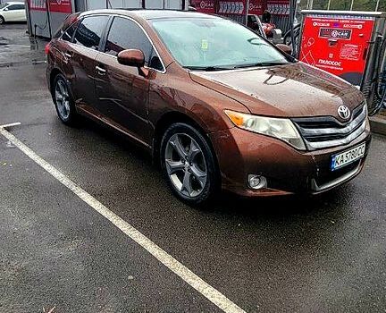 Тойота Венза 2010 у Києві на Automoto.ua Коричневий Тойота Венза, об'ємом двигуна 3.5 л та пробігом 300 тис. км за 14500 $, фото 1 на Automoto.ua