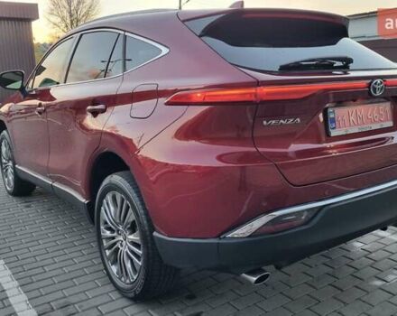 Красный Тойота Венза, объемом двигателя 2.49 л и пробегом 47 тыс. км за 30200 $, фото 2 на Automoto.ua