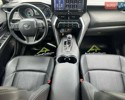 Тойота Венза 2021 в Киеве на Automoto.ua Красный Тойота Венза, объемом двигателя 2.49 л и пробегом 19 тыс. км за 34000 $, фото 25 на Automoto.ua