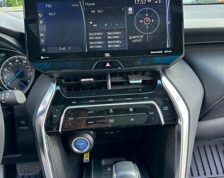 Красный Тойота Венза, объемом двигателя 2.49 л и пробегом 62 тыс. км за 29900 $, фото 7 на Automoto.ua