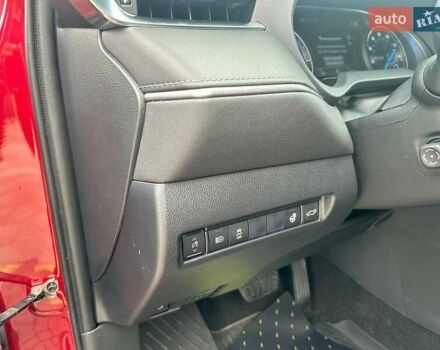 Тойота Венза 2021 в Киеве на Automoto.ua Красный Тойота Венза, объемом двигателя 2.49 л и пробегом 19 тыс. км за 34000 $, фото 22 на Automoto.ua