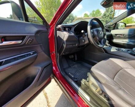 Тойота Венза 2021 в Днепре (Днепропетровске) на Automoto.ua Красный Тойота Венза, объемом двигателя 2.5 л и пробегом 28 тыс. км за 36900 $, фото 13 на Automoto.ua