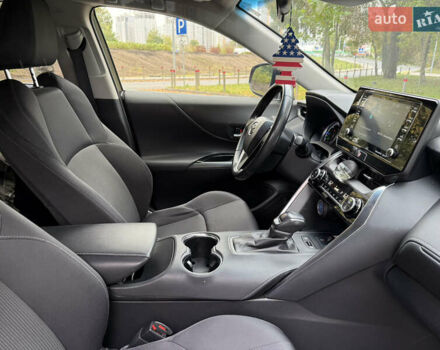 Тойота Венза 2022 в Киеве на Automoto.ua Красный Тойота Венза, объемом двигателя 2.49 л и пробегом 68 тыс. км за 29999 $, фото 53 на Automoto.ua