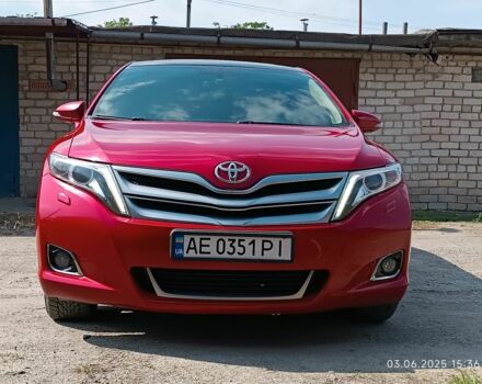 Красный Тойота Венза, объемом двигателя 2.7 л и пробегом 163 тыс. км за 16000 $, фото 1 на Automoto.ua